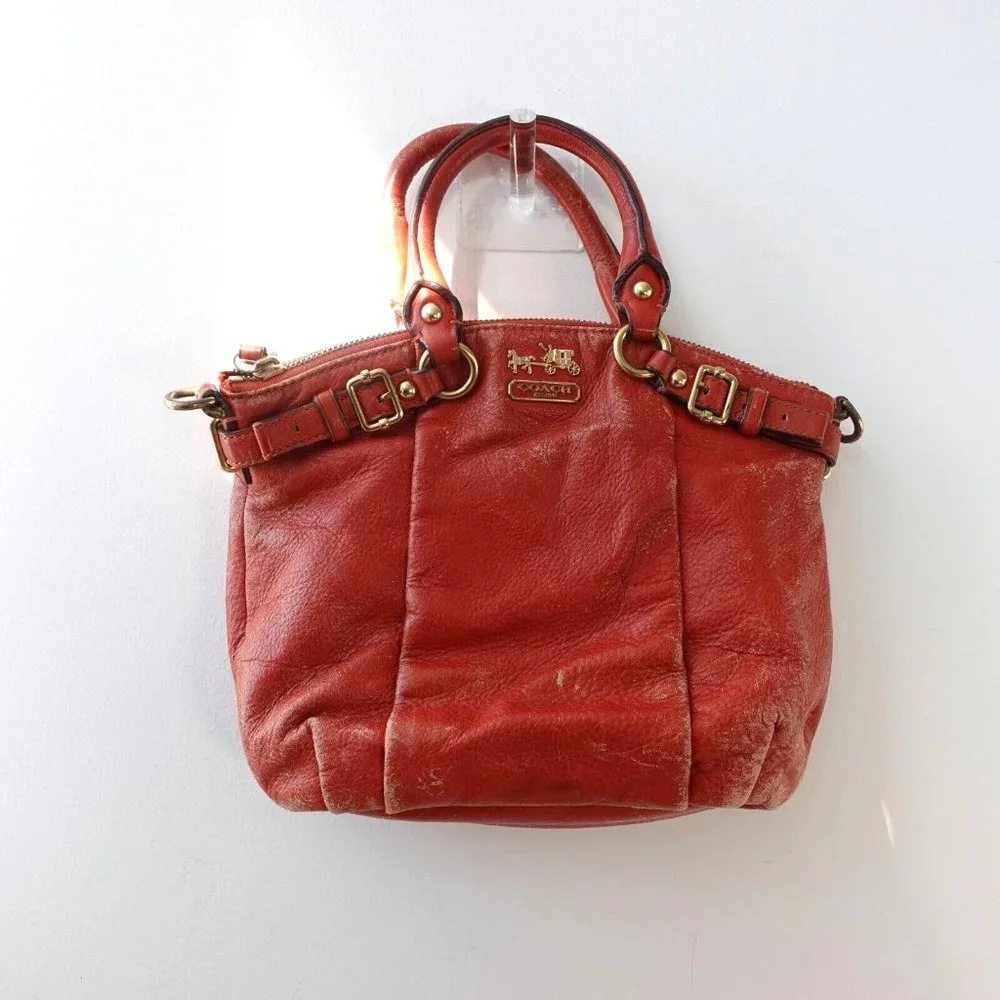 COACH Madison Bag Womens Red Leather Satchel Retro Indie Quiet Luxury M DEFECTS